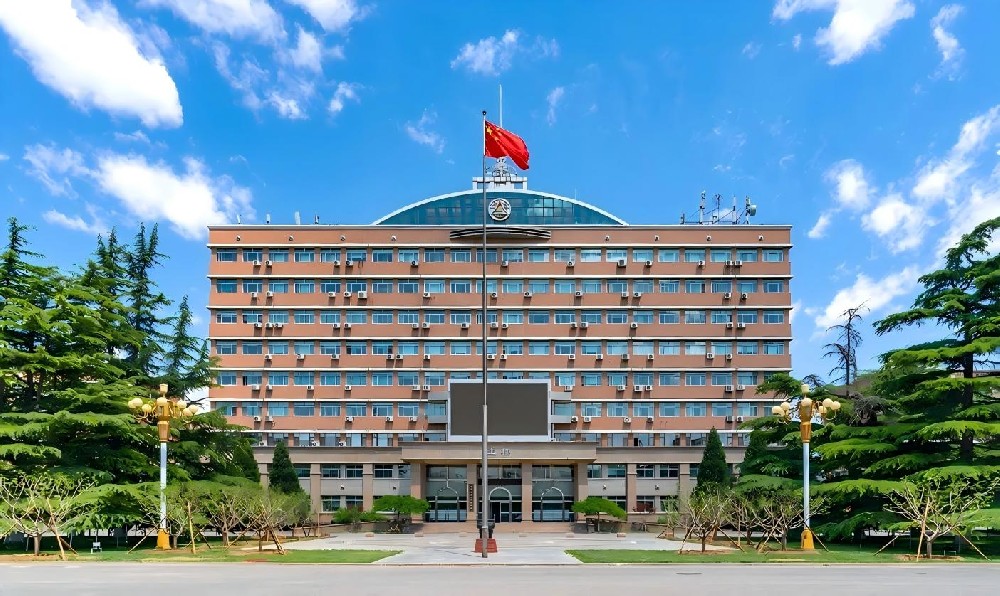中国传媒大学(1).jpg